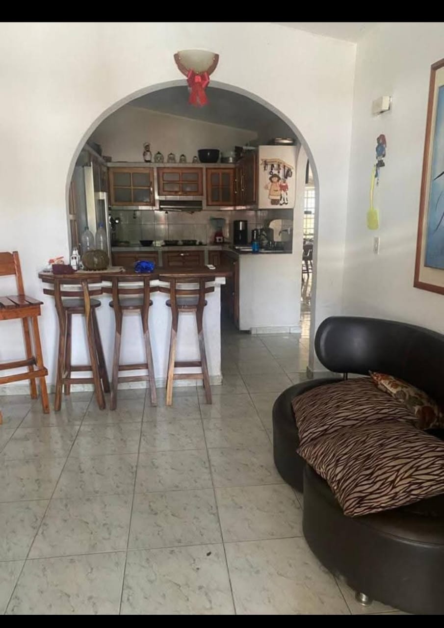 Espaciosa Casa para Amplia Familia.