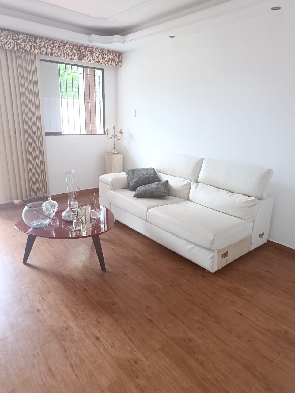 Ofrece a la Venta Acogedora Casa-Quinta, Ubicada en la Urb. Prebo II, Valencia, Carabobo.