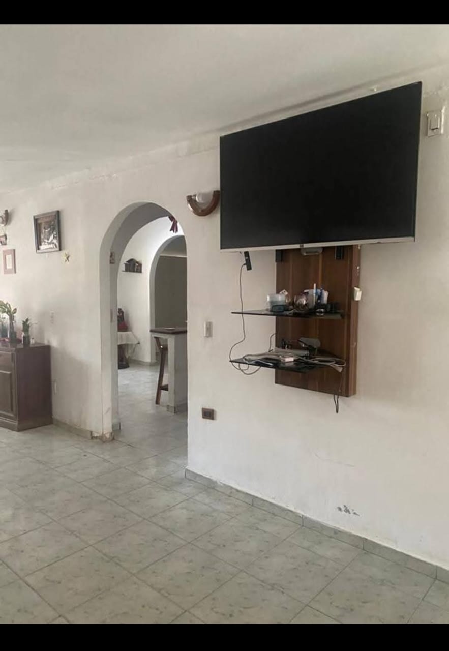 Espaciosa Casa para Amplia Familia.