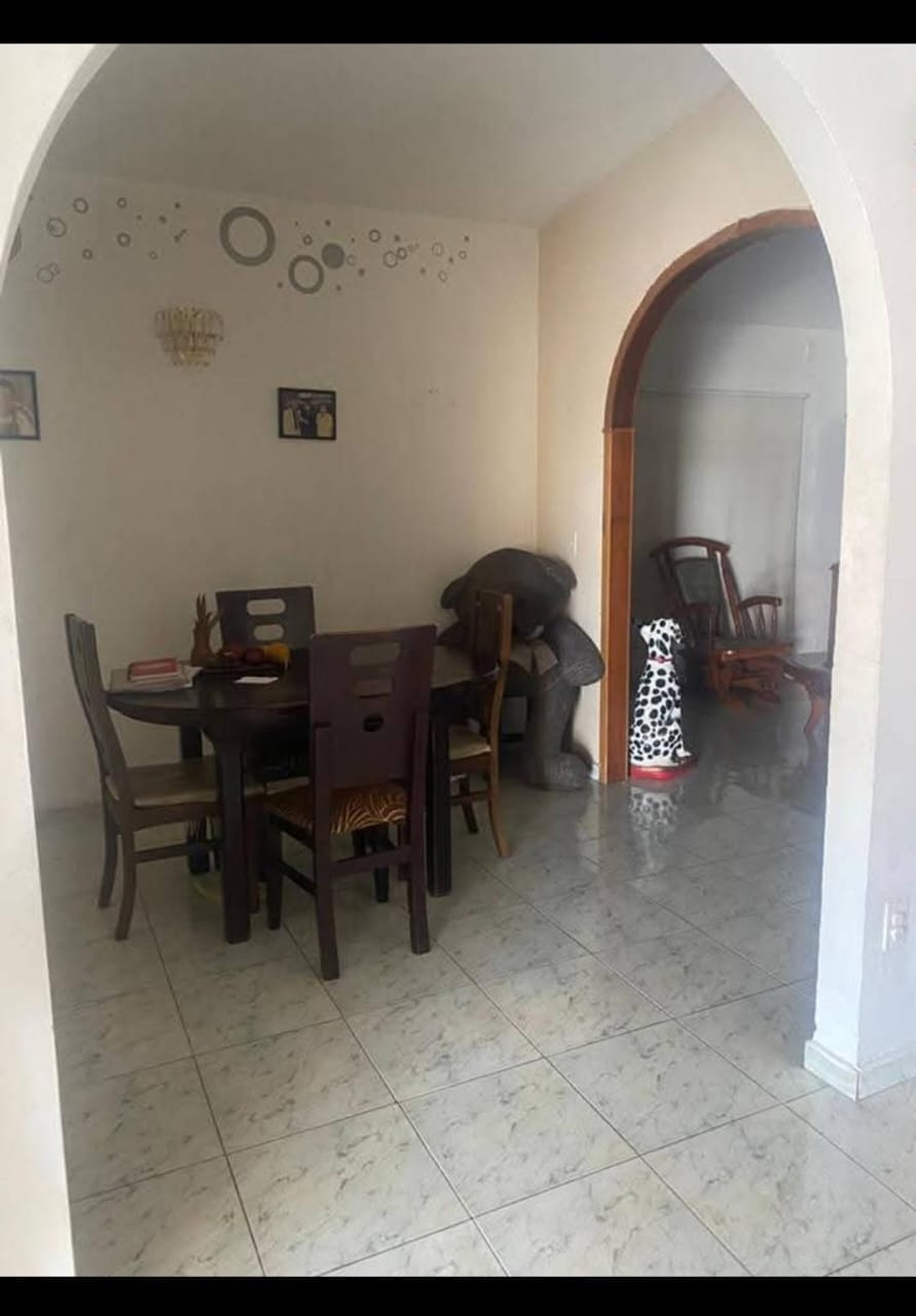 Espaciosa Casa para Amplia Familia.