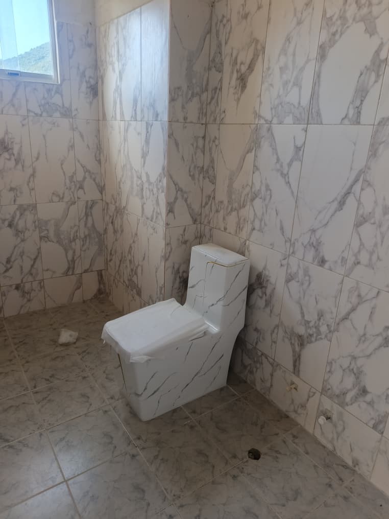 Vende Apartamento a Estrenar en Obra Blanca, Ubicado en El C.R Buena Vista Suites, Trigaleña Alta, Valencia, Carabobo.